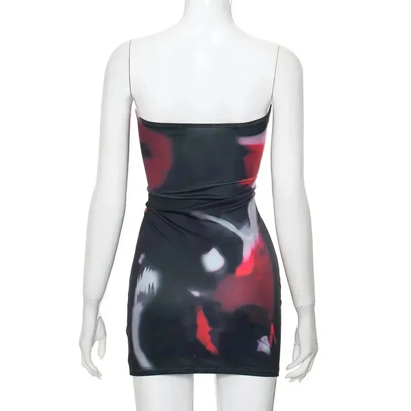 Abstract Bodycon Dress Perfect for Outings