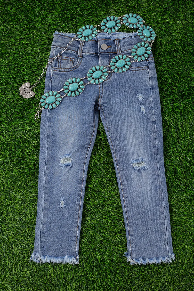 Distressed hem skinny jeans. png25113043-AMY