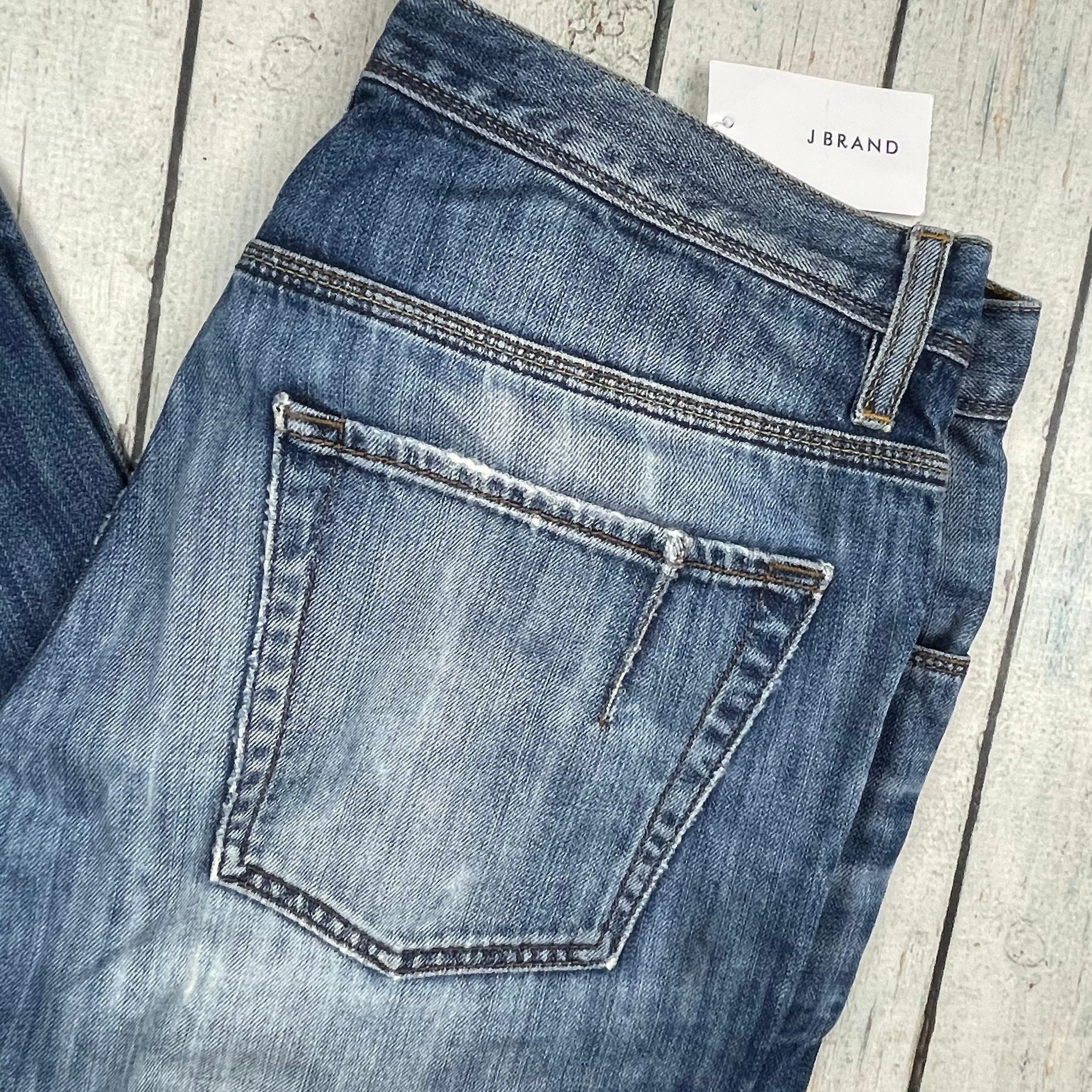 NWT - J Brand Men's 'Kane' Straight Distressed  Aged Wash Jeans - Size 32/34