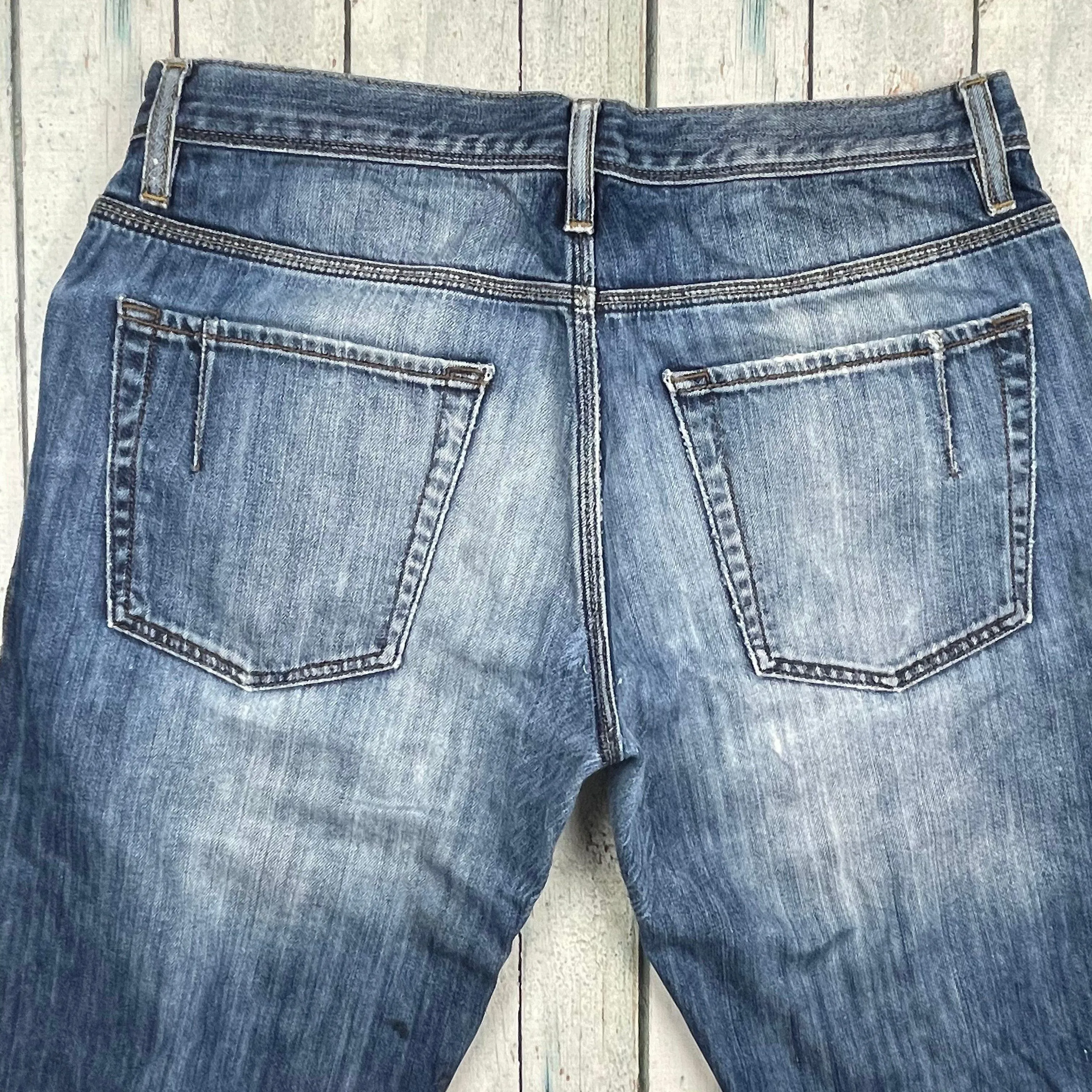 NWT - J Brand Men's 'Kane' Straight Distressed  Aged Wash Jeans - Size 32/34