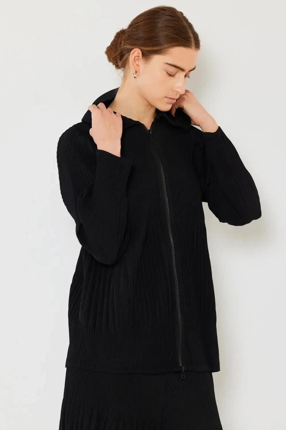 Pleated Plisse Jacket 2 way zipper