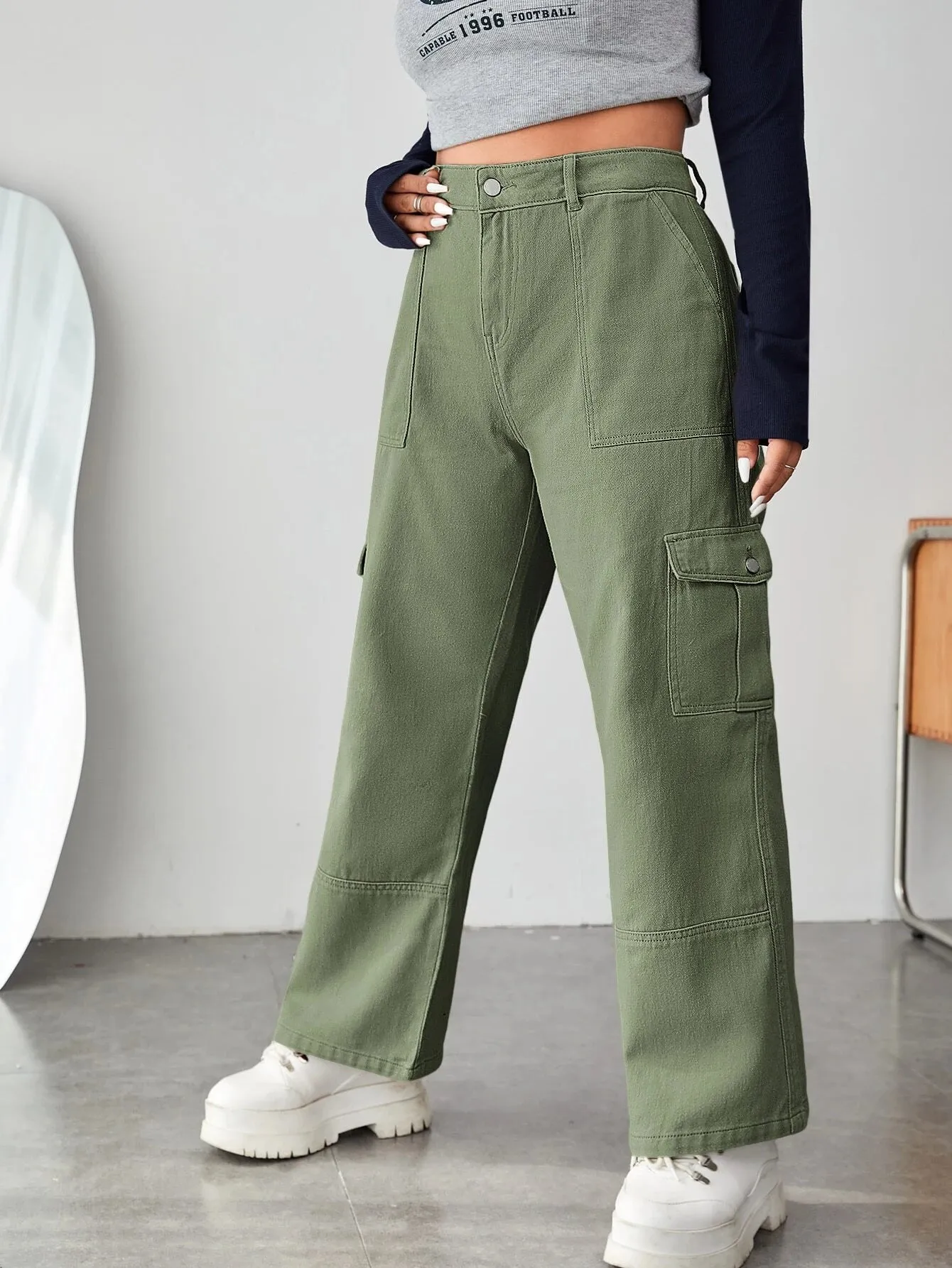 Regular Fit Side Cargo Jeans
