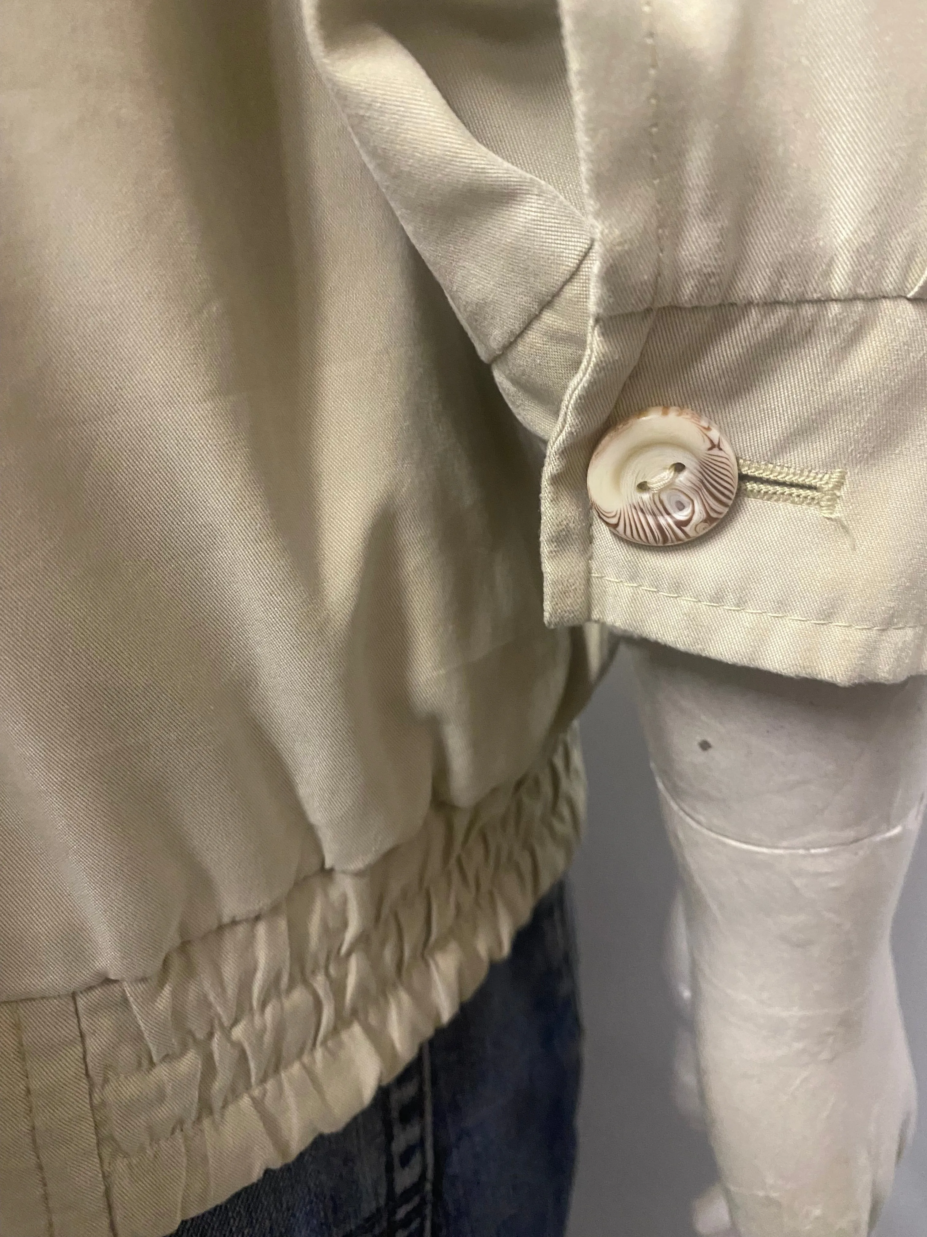 Trek and Travel Vintage Beige Lightweight Bomber Jacket Small